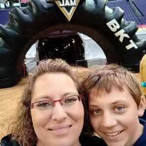 Meet your Posher, Samantha